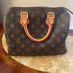 Authentic Louis Vitton Speedy